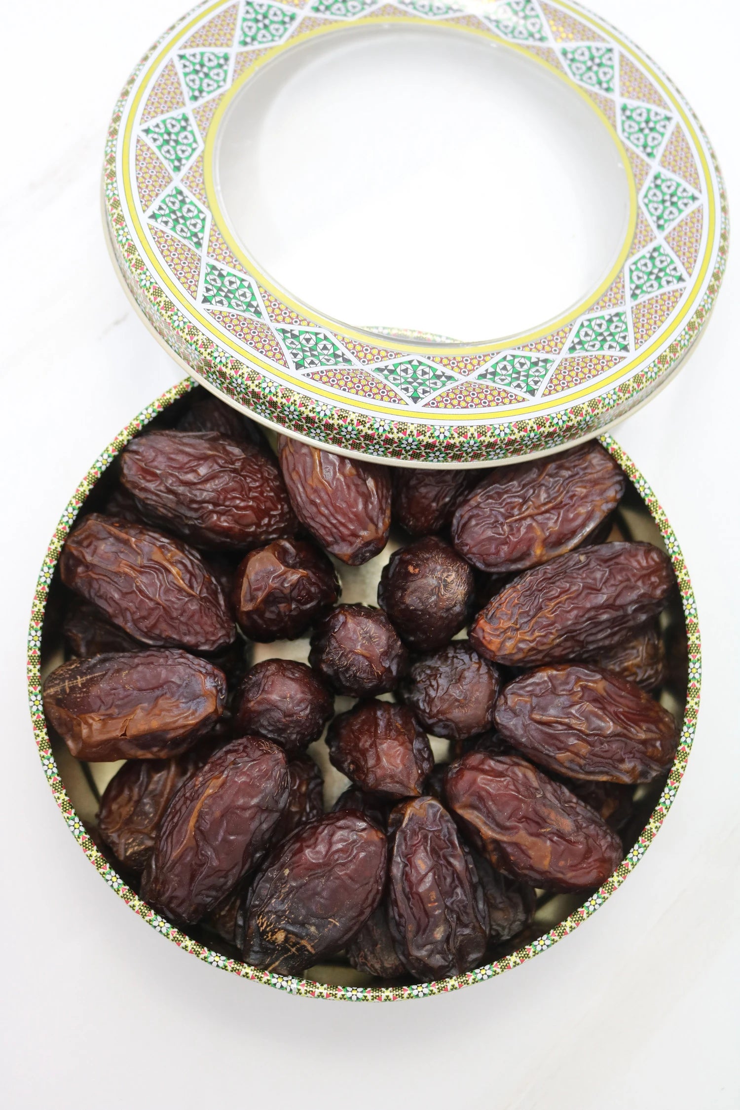 علبة تمر مجدول تقليدية – 500 غرام