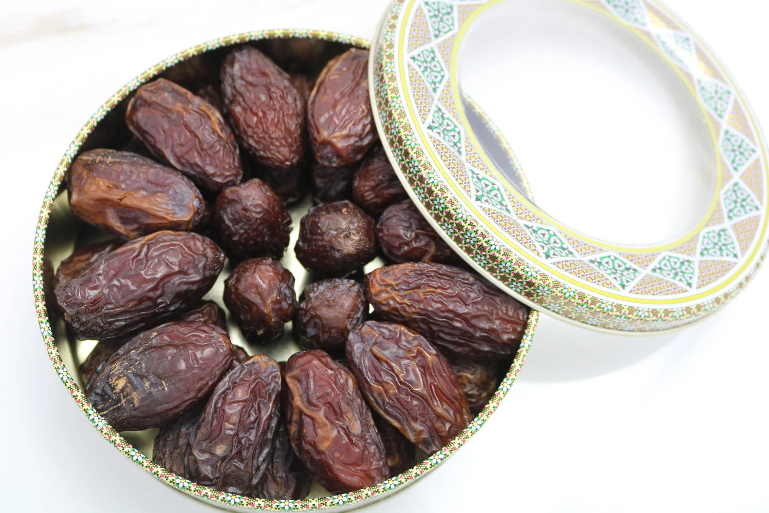 علبة تمر مجدول تقليدية – 500 غرام