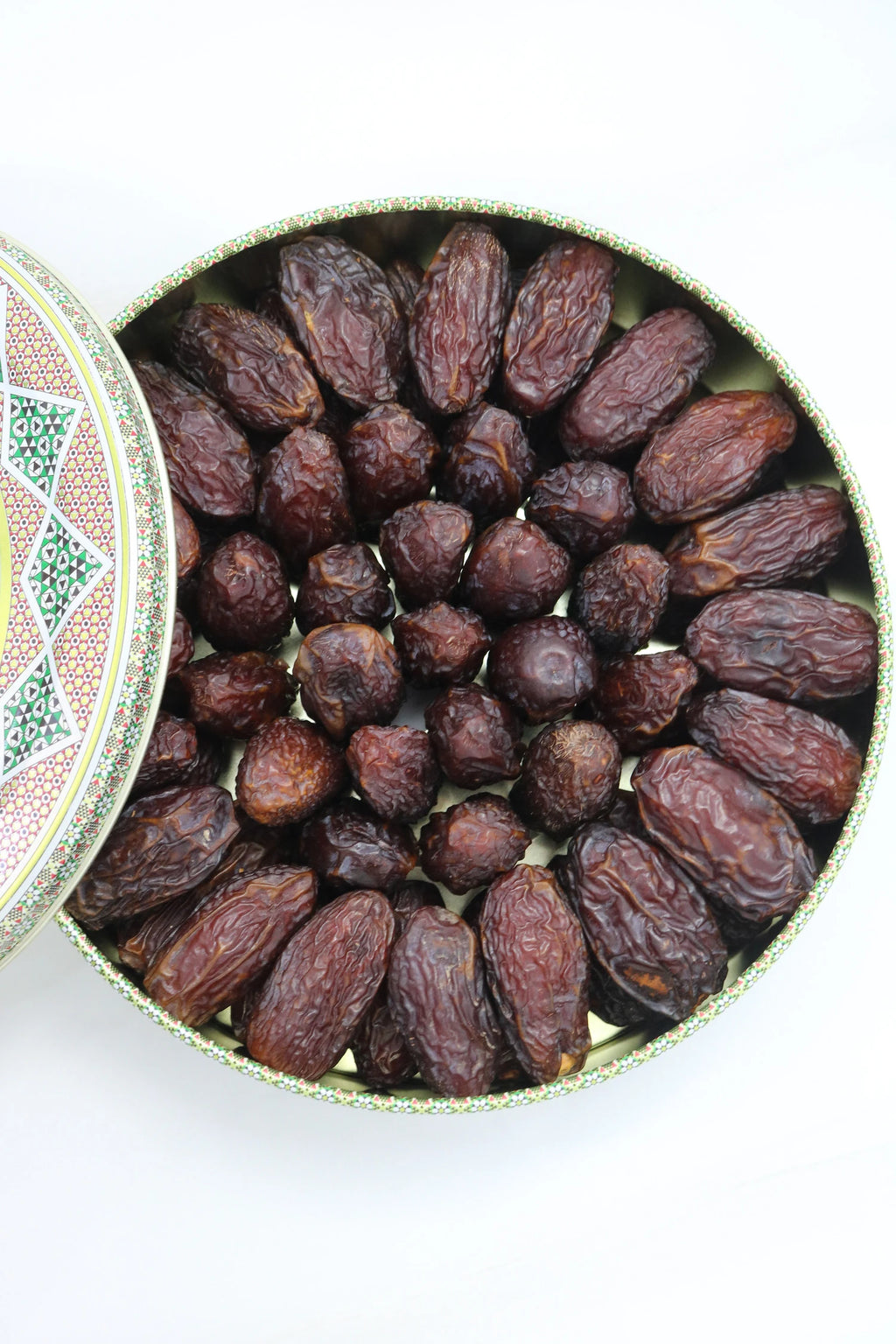 علبة تمر مجدول تقليدية – 1 كجم