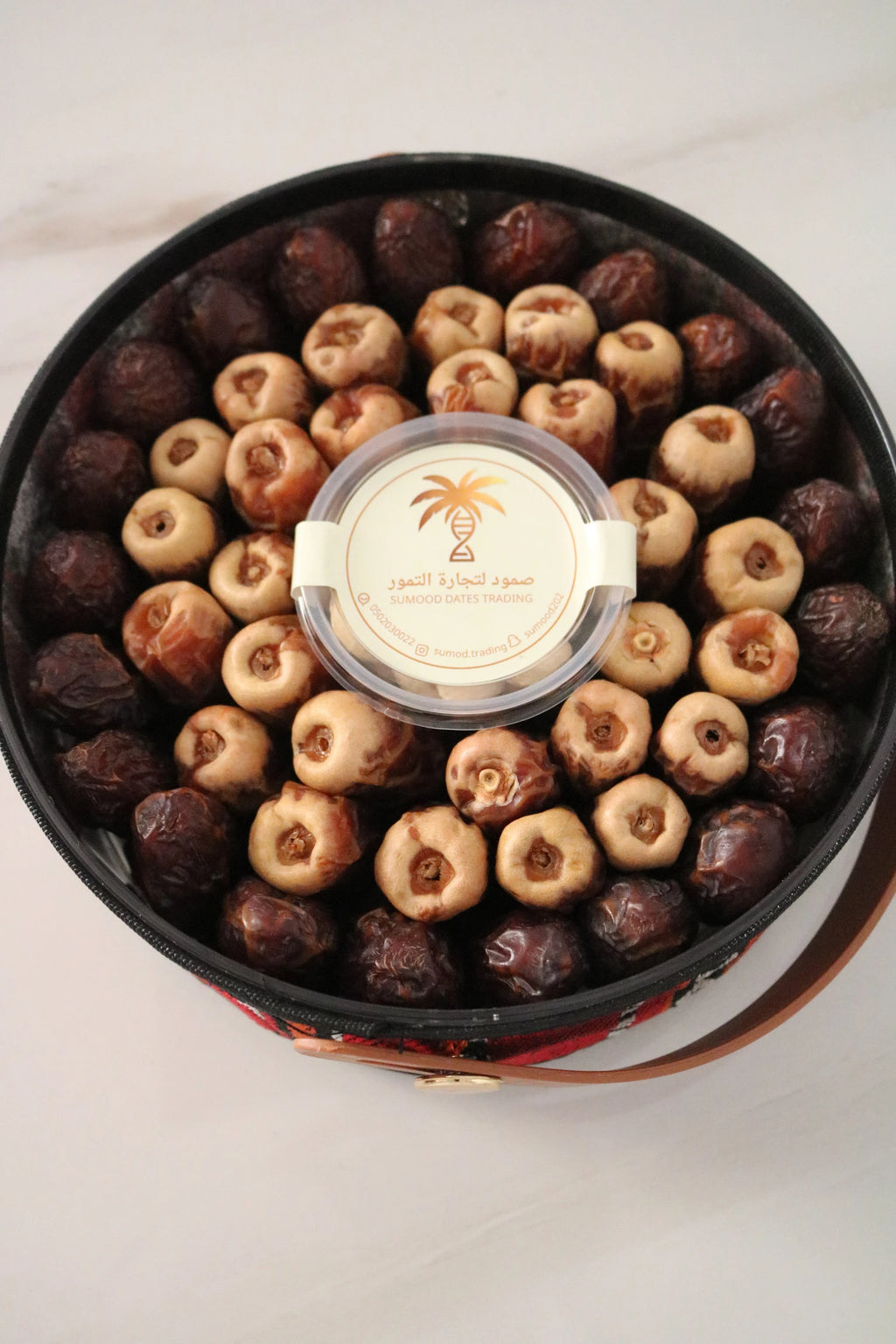 Large Traditional Siddu Box – Sagai & Medjool Dates